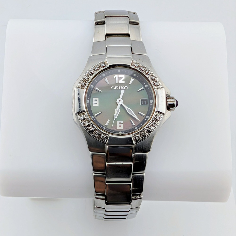 Seiko Coutura 7N82-0BF0 Diamond Bezel MOP Sapphire Women's Watch 28mm 7" Lume